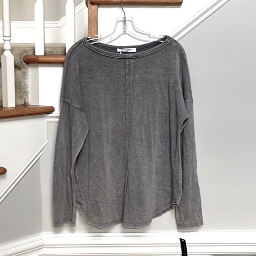 NWT Urban Outfitters Project Social T Soft Gray Top - Picture 4 of 9